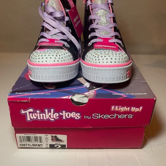 Girl's Sketchers Twinkle Toe Light-Ups- Peace Princess Size 2 NWT Hi-Tops - Picture 6 of 6